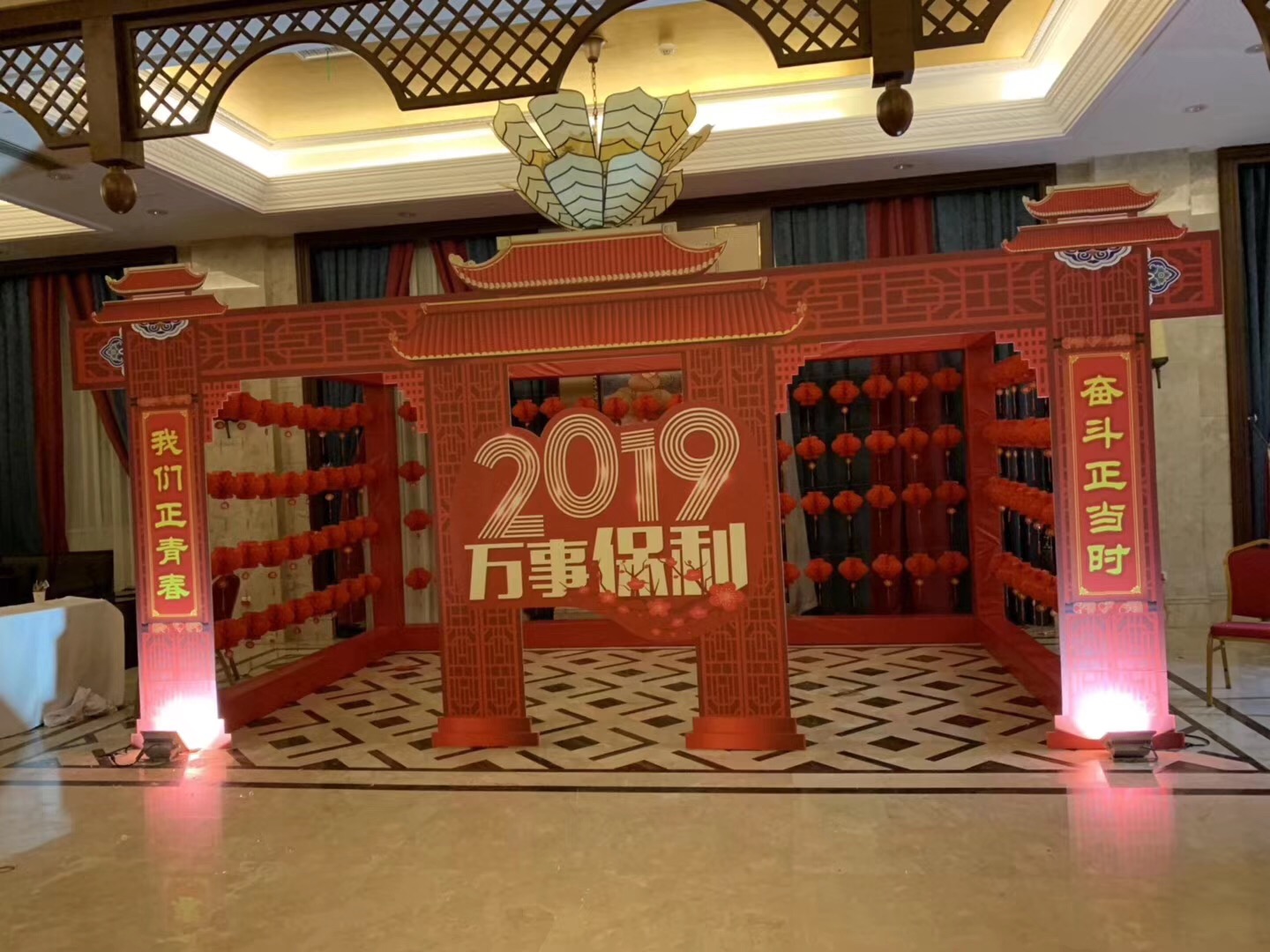 武漢商業(yè)美陳道具制作公司如何助力品牌營銷